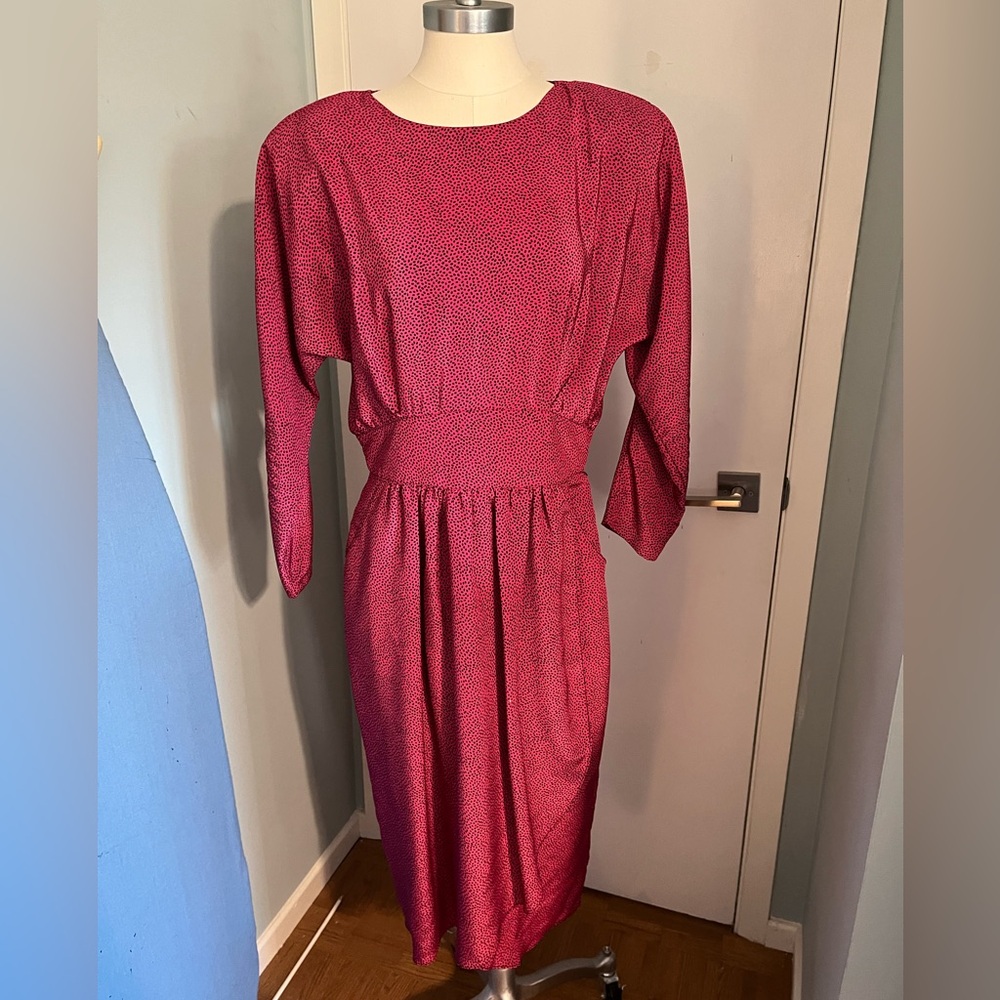 Chic Long Sleeve Pink with Black Dots Dress. Waist 32”, Bust 41”